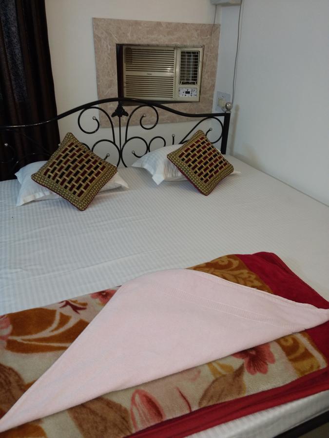 Hotel Shreya ブバネーシュワル エクステリア 写真